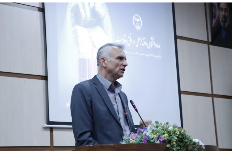 جهاد در معنای حقیقی، مترادف با مسئولیت‌پذیری، تعهد، نوآوری و سخت‌کوشی است